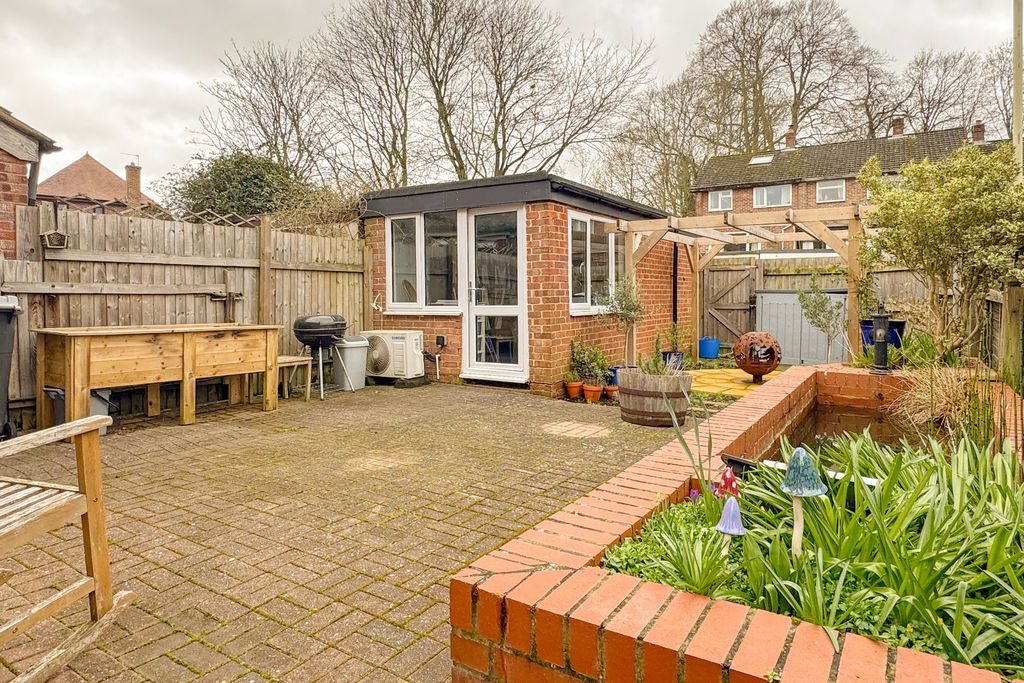 Property photo 2 of 14