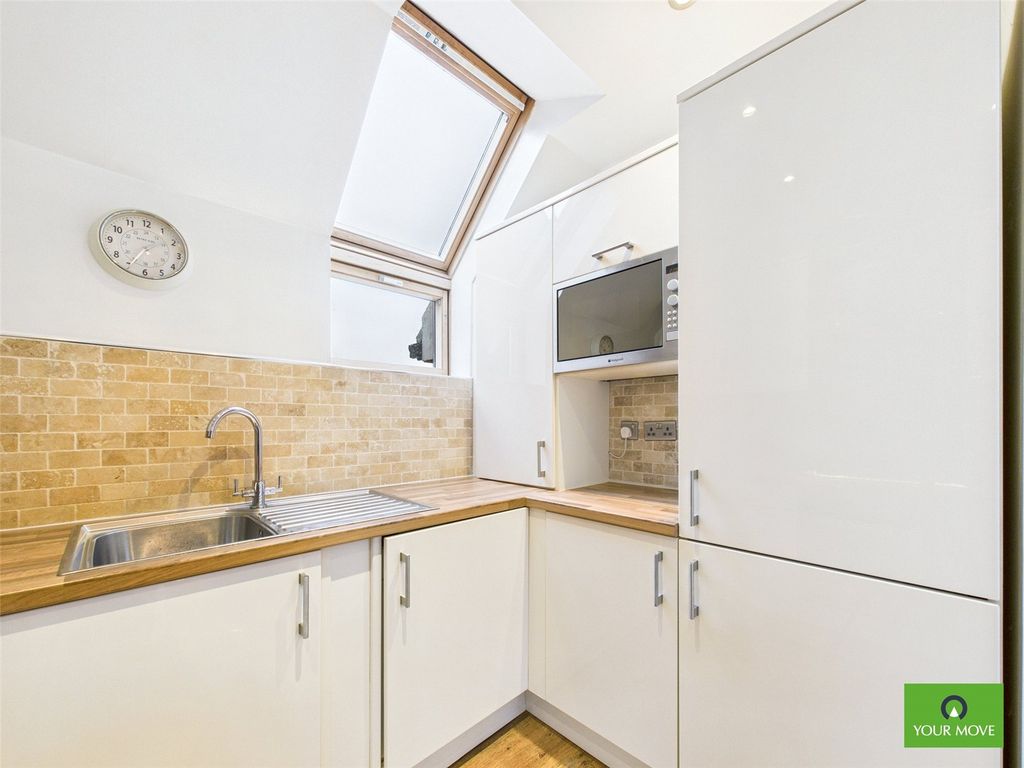 Property photo 3 of 19 Picture No. 03