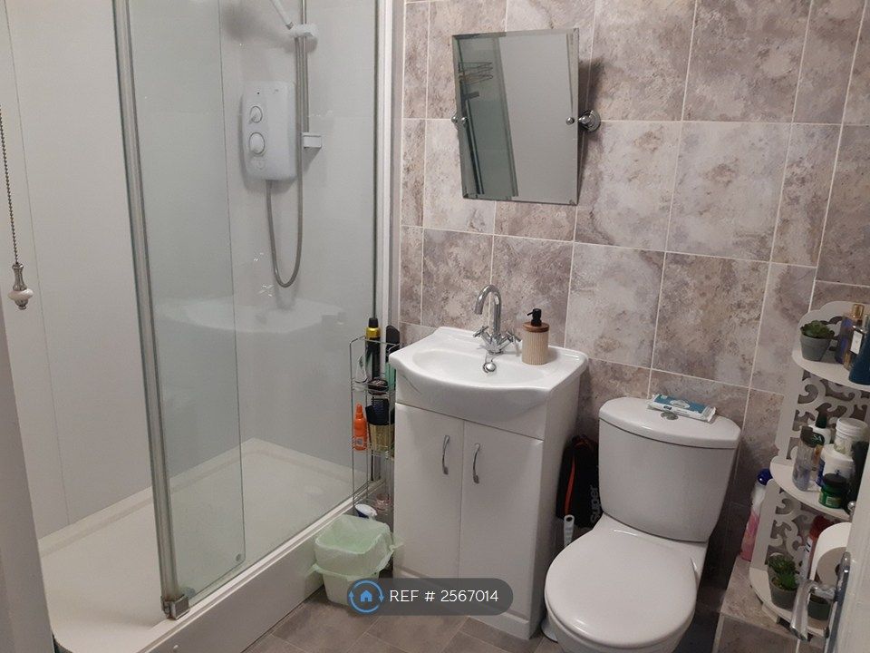 Property photo 3 of 4 Refitted Shower Room With Double Walk-In Cubicle