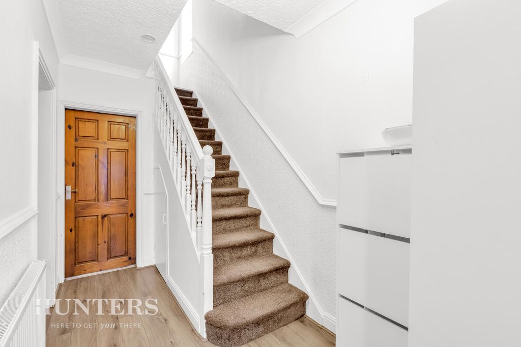 Property photo 2 of 35 Hallway