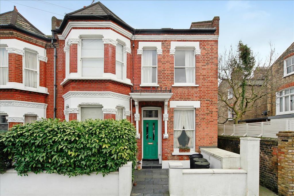 Property photo 2 of 7