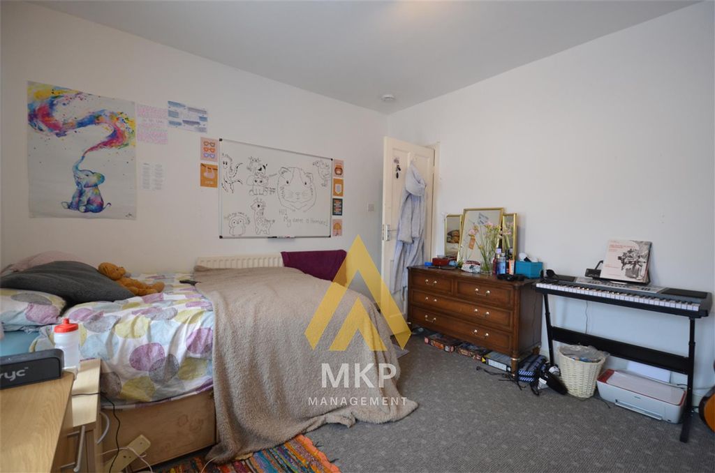 Property photo 2 of 7 6.Png