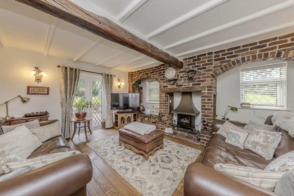 Property photo 3 of 46