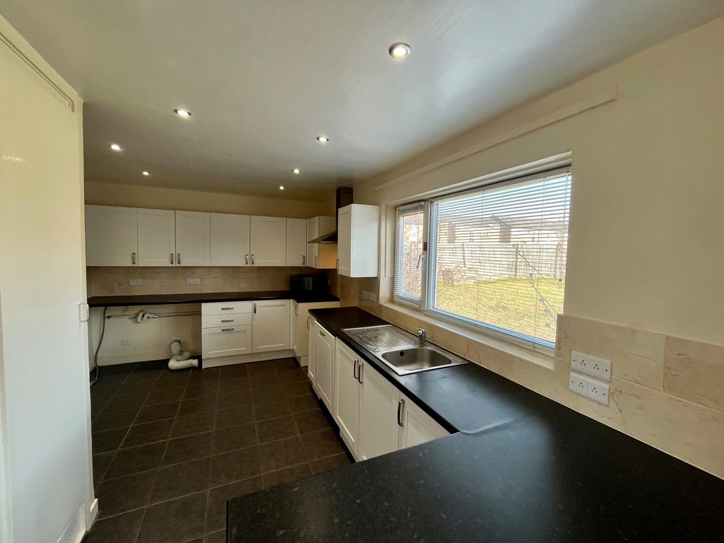 Property photo 3 of 15 Image