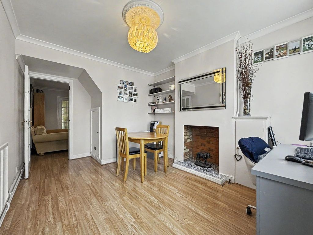 Property photo 2 of 29