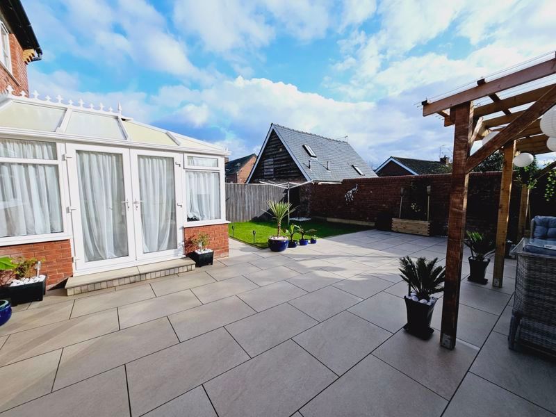 Property photo 3 of 27 Photo 23