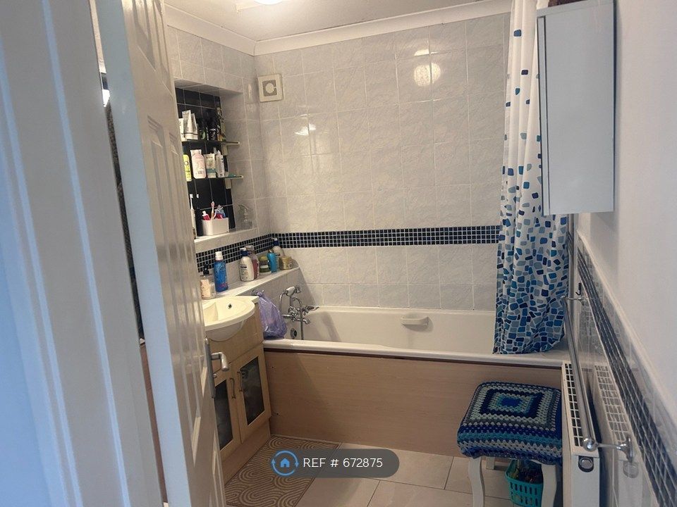 Property photo 3 of 3