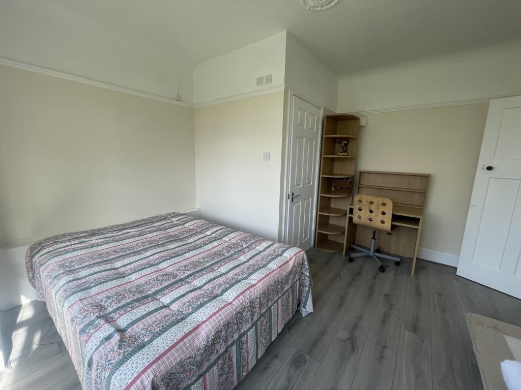 Property photo 3 of 13 Bedroom