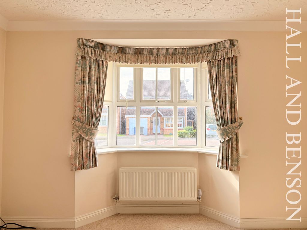 Property photo 2 of 19 Image