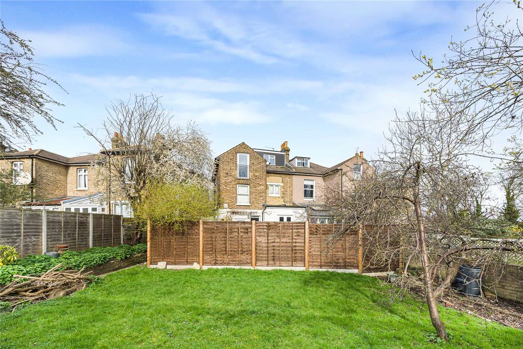 Property photo 3 of 10 Picture No. 15