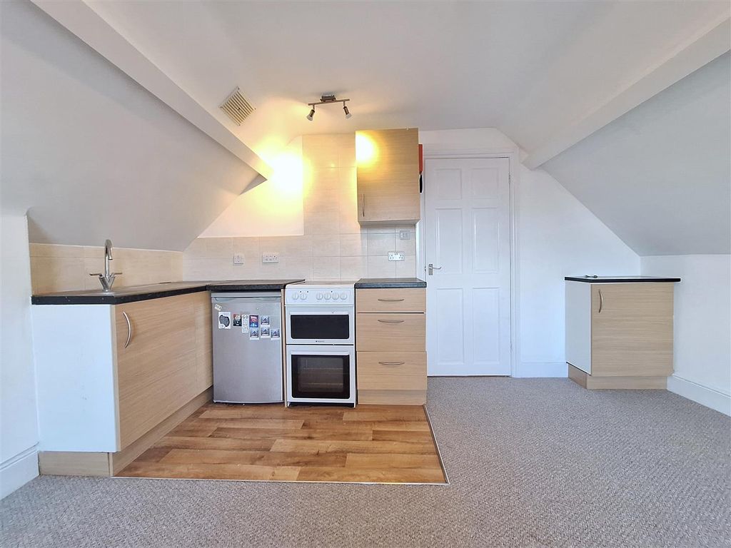 Property photo 2 of 6 20260128_112339.Jpg