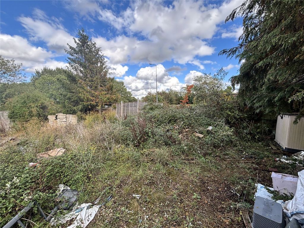 Property photo 2 of 4 Picture Land