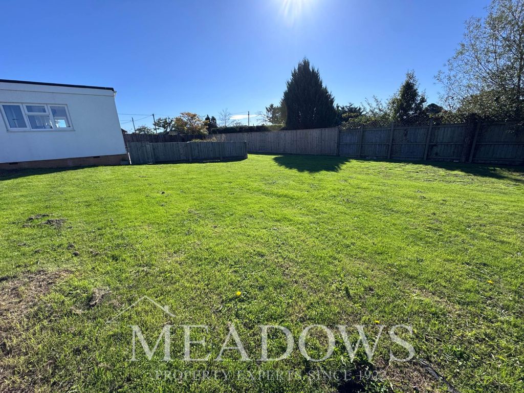 Property photo 2 of 22