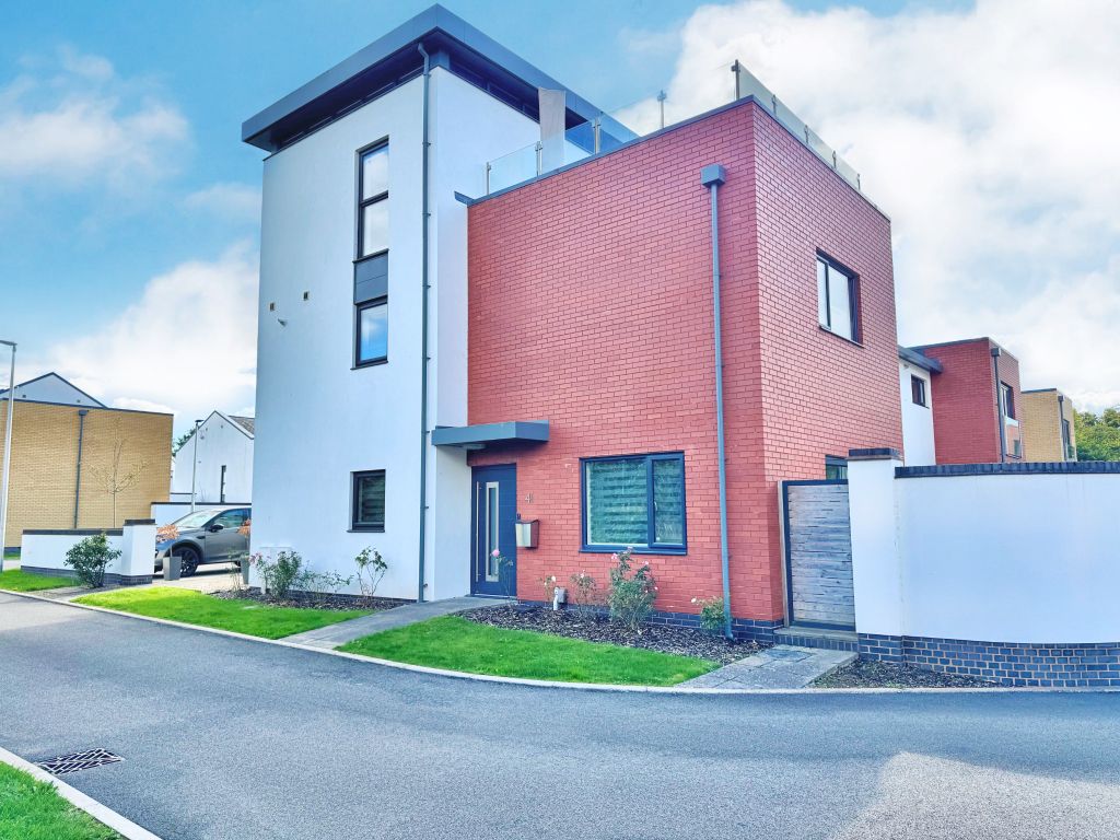 Property photo 1 of 9