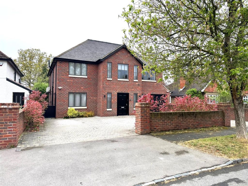 Property photo 1 of 22 Img_2858.Jpg