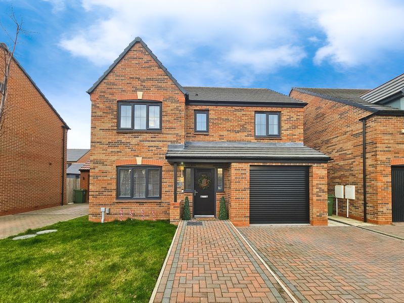 Property photo 1 of 13 Photo 9