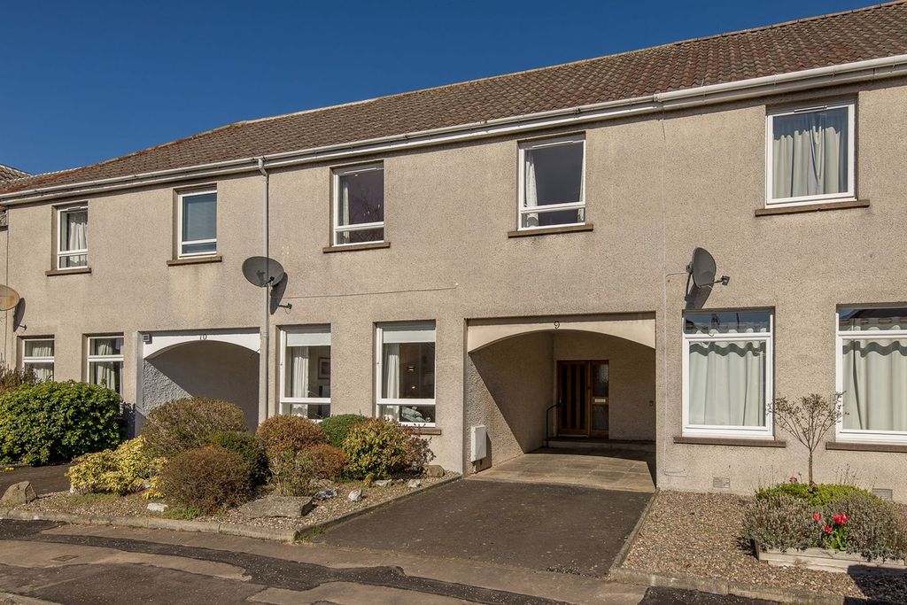 Property photo 1 of 15