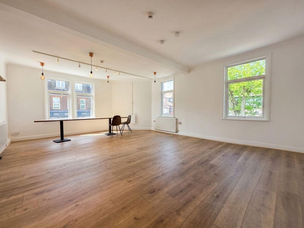 Property photo 2 of 3