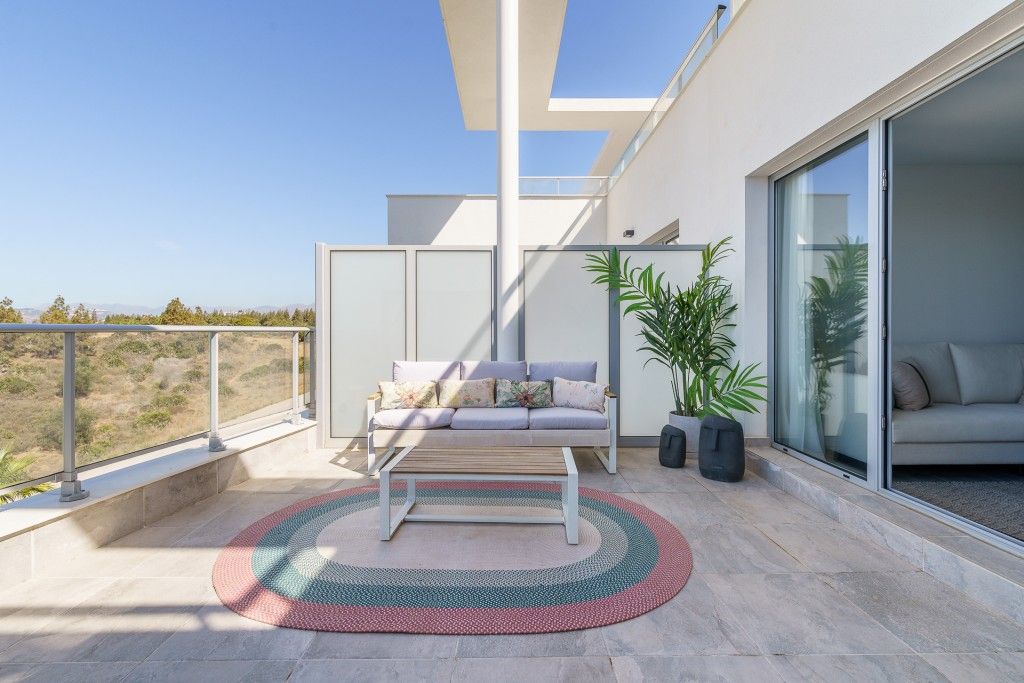 Property photo 1 of 9 Terrace