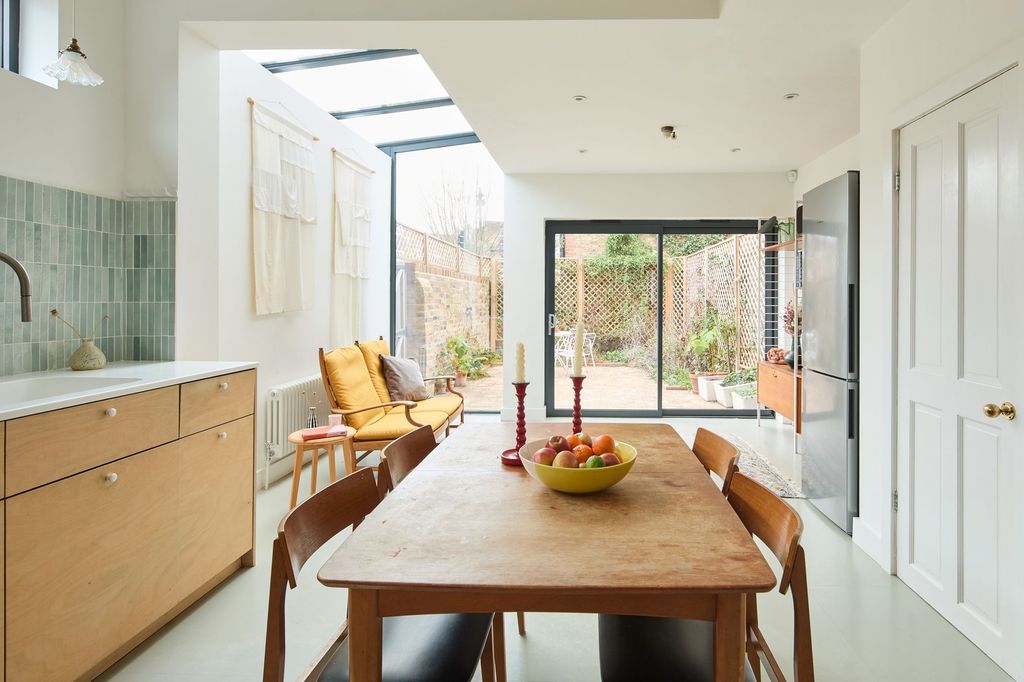 Property photo 3 of 38