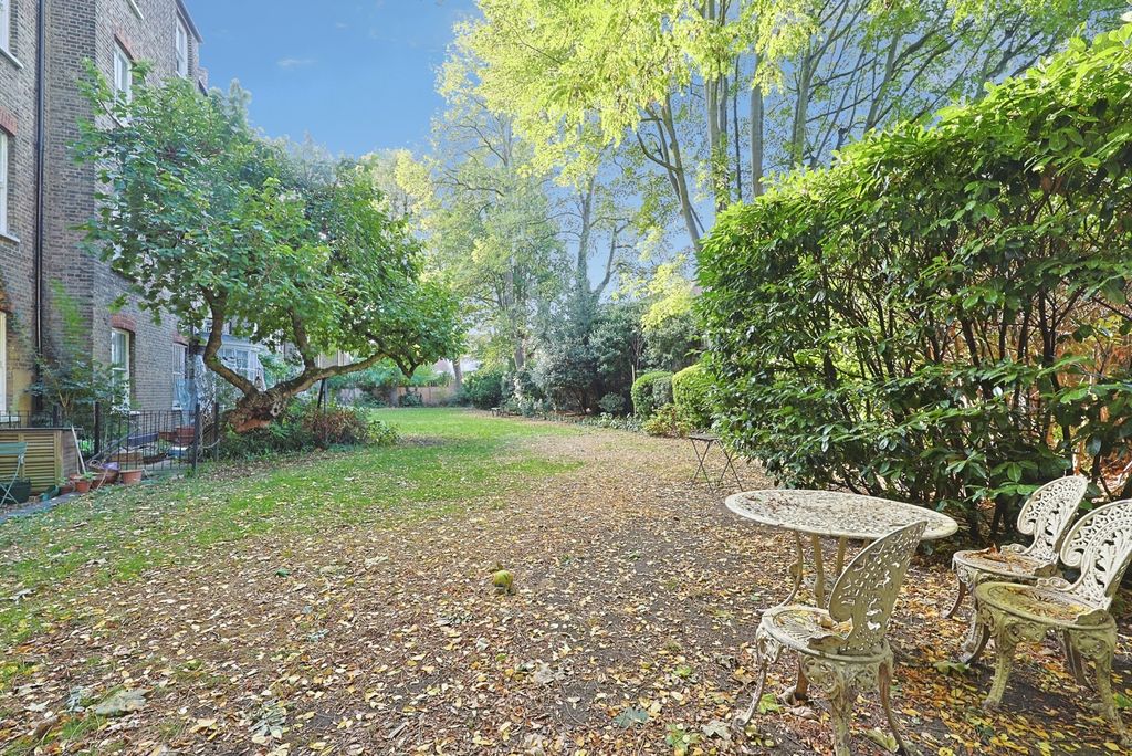 Property photo 3 of 19 Pbox-Img.Jpg