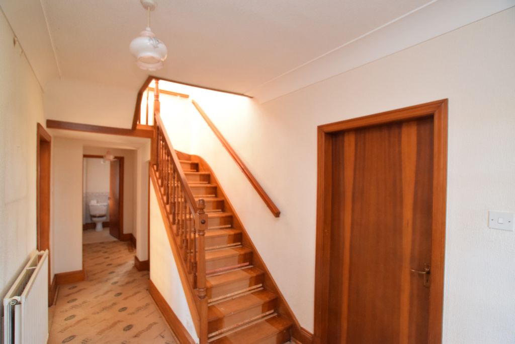 Property photo 2 of 26