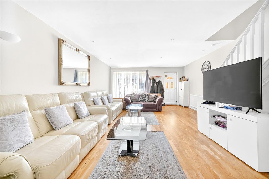 Property photo 2 of 22 Dsc04967-2.Jpg