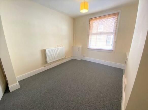 Property photo 3 of 9 Lounge.Jpeg