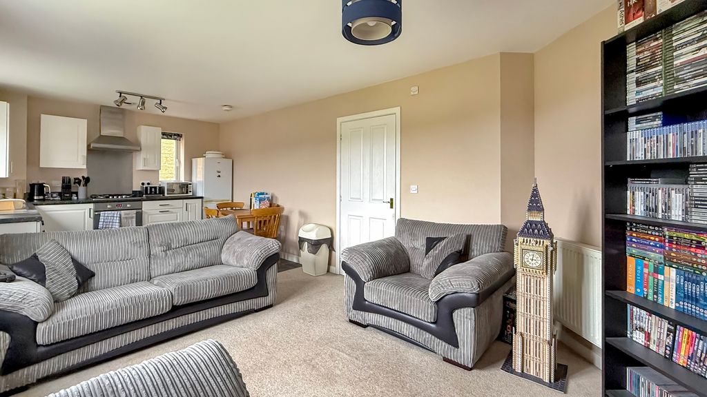 Property photo 3 of 9 Open Plan Living Accommodation