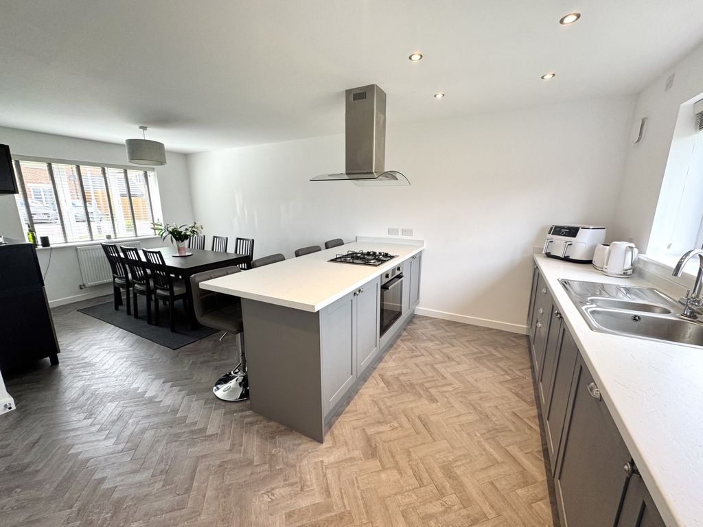 Additional image 6 of 4 bed detached house for saleOakfield Gardens, Peterlee, Durham SR8