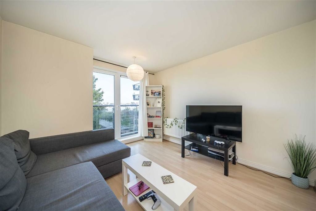 Property photo 2 of 7