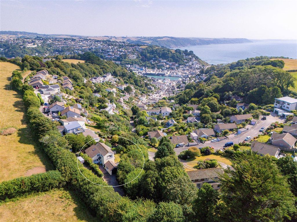 Property photo 1 of 25 Parry Fulinchia West Looe Outside-14.Jpg
