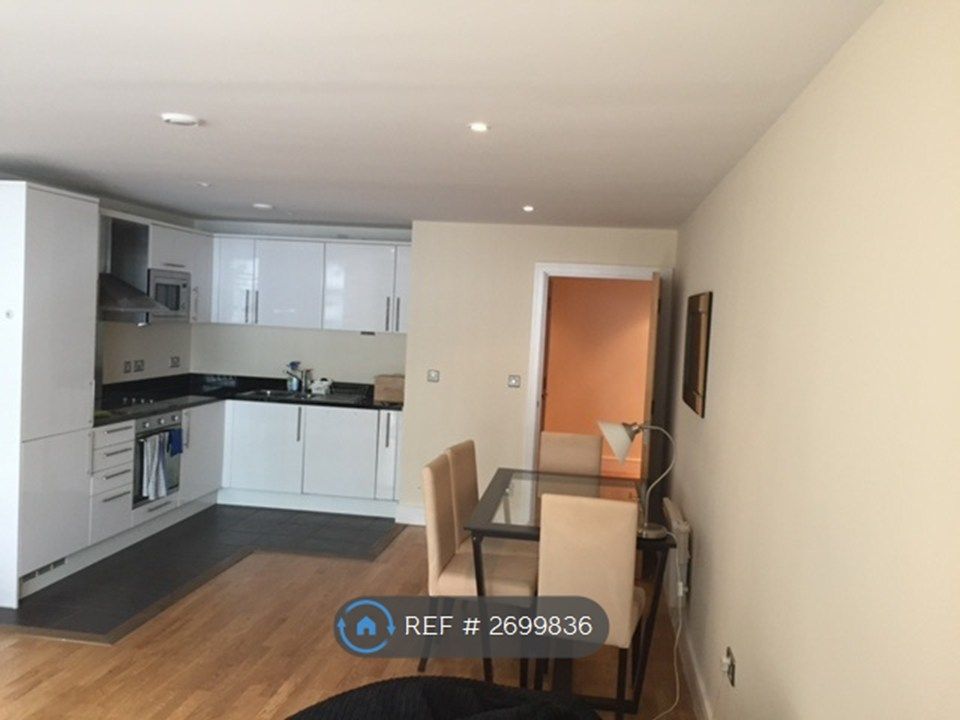 Property photo 2 of 19 Newly Refurbished