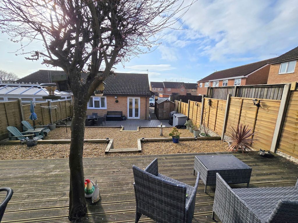 Property photo 1 of 14 Outside