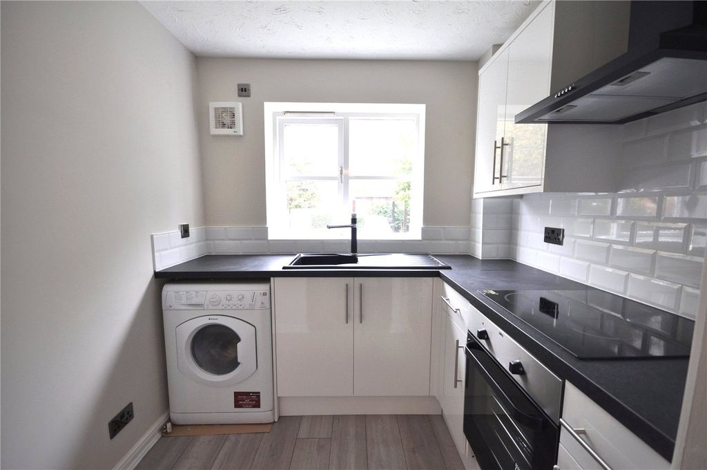 Property photo 2 of 7 Picture No. 07