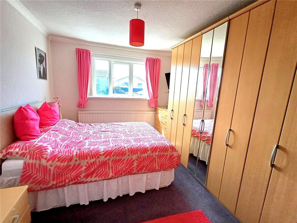 Additional image 13 of 5 bed detached house for saleStonechat Close, Nottage, Porthcawl CF36