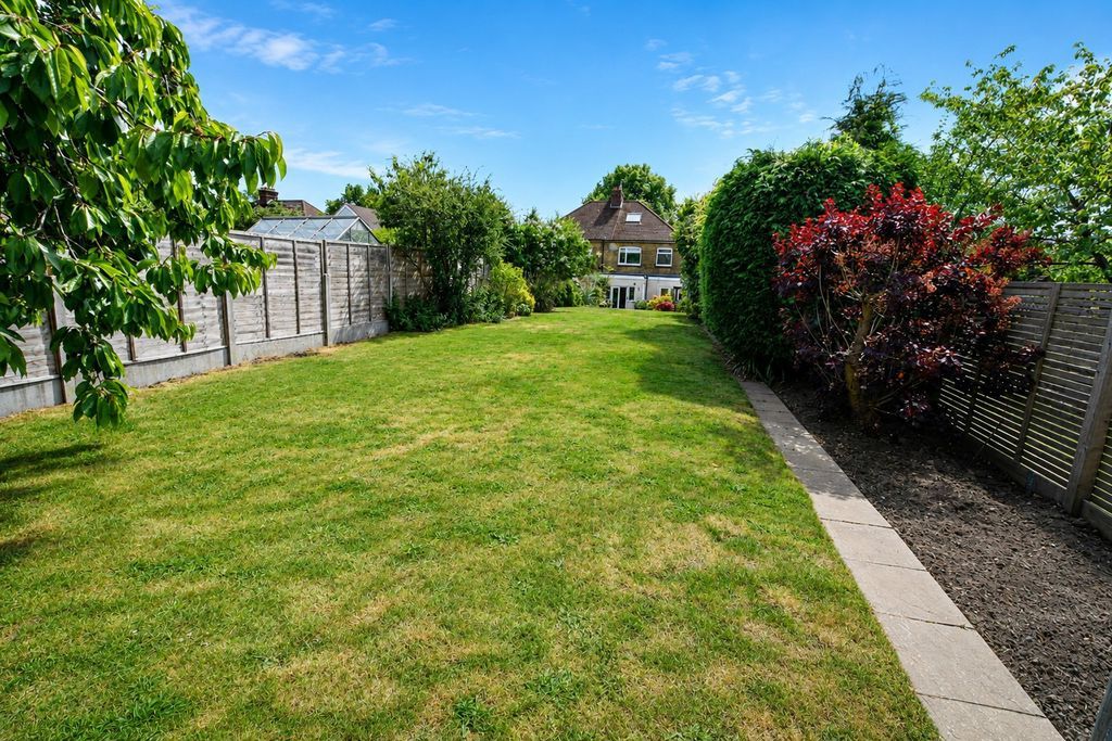 Property photo 2 of 19 Photo 28
