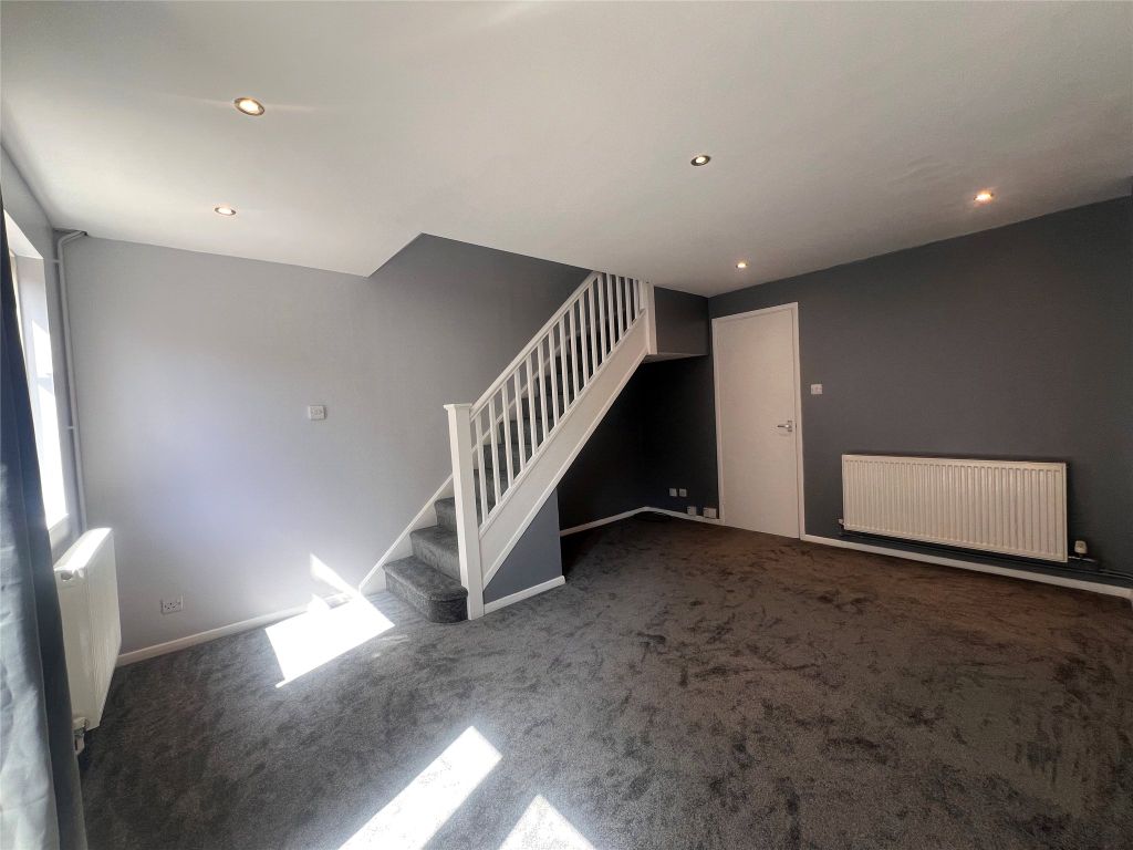 Property photo 2 of 11 Picture No. 12