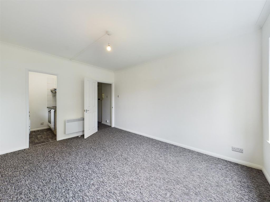 Property photo 2 of 9 Picture No. 08