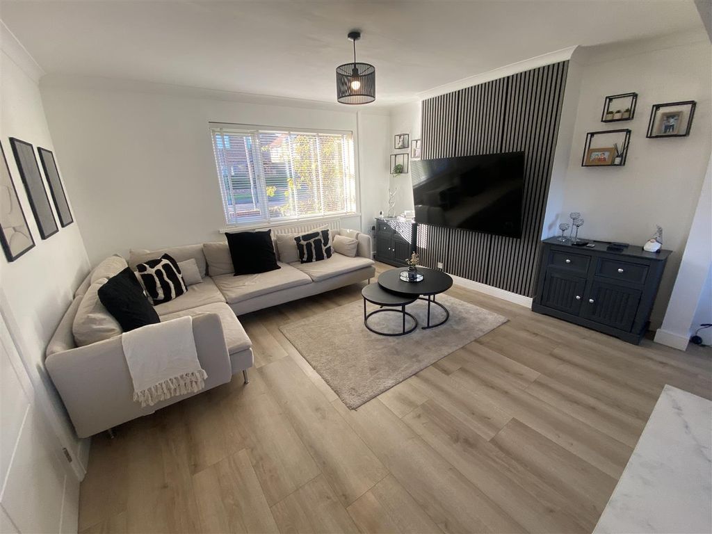 Property photo 3 of 17 Img_5614.Jpeg