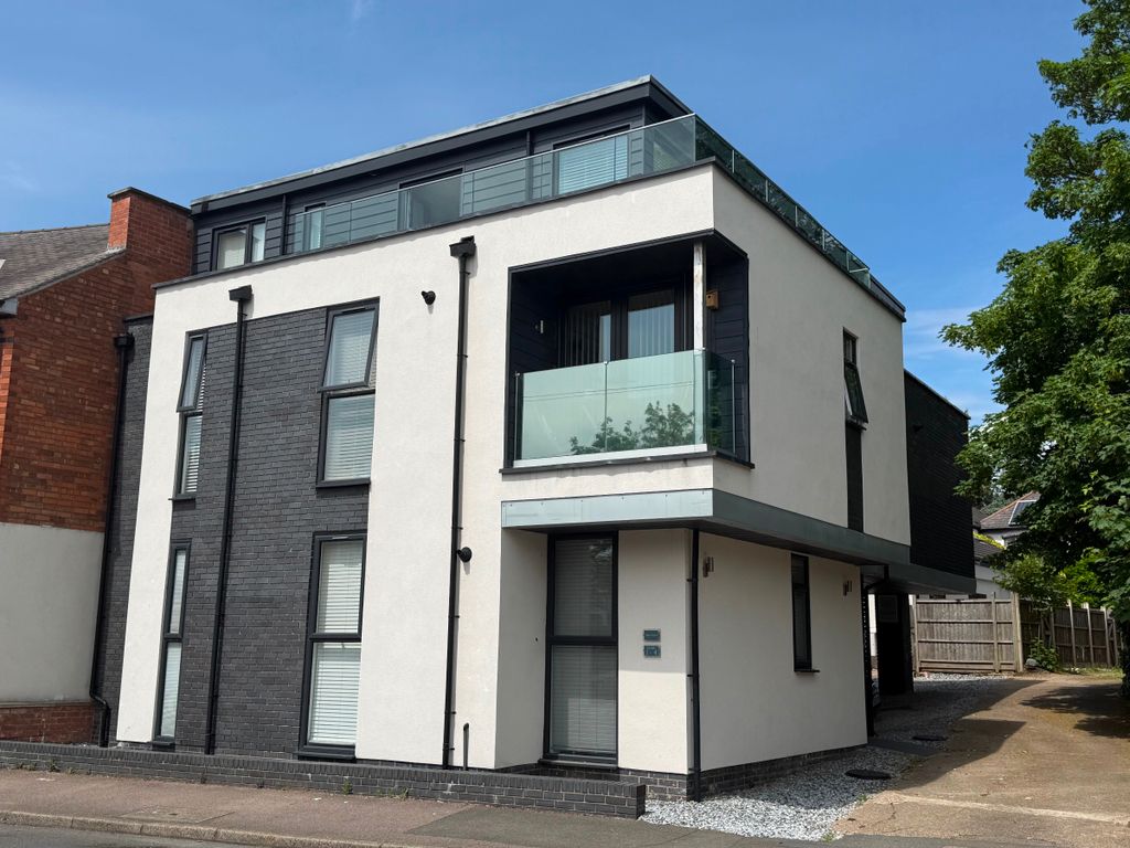 Property photo 1 of 10 17036