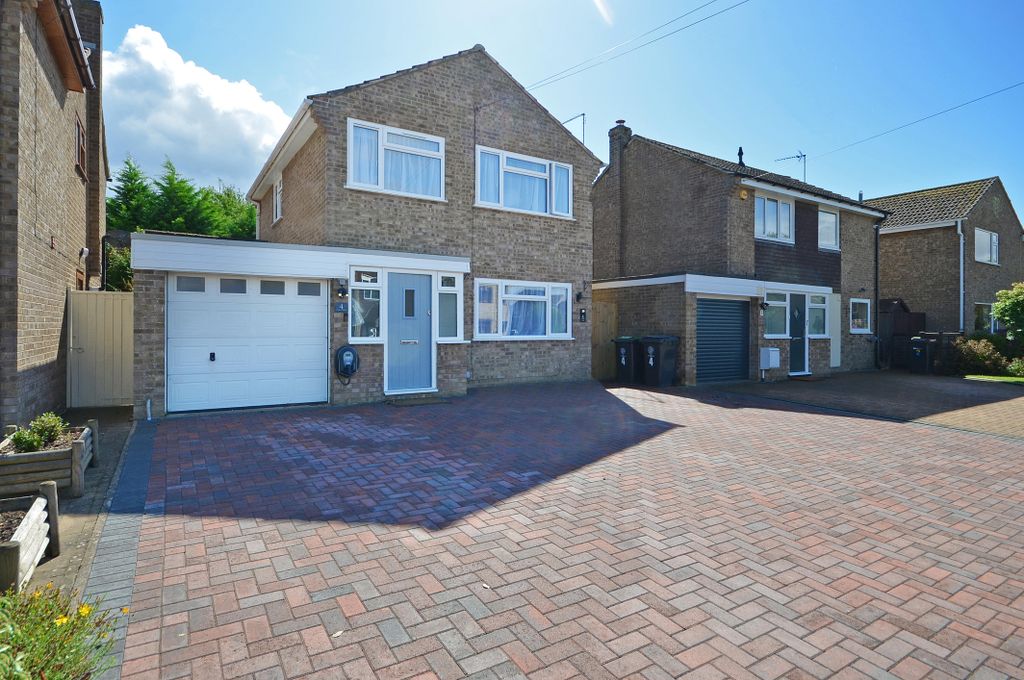 Property photo 1 of 16