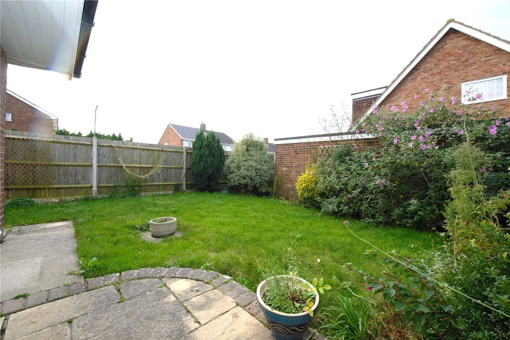 Property photo 3 of 12 Picture No. 04