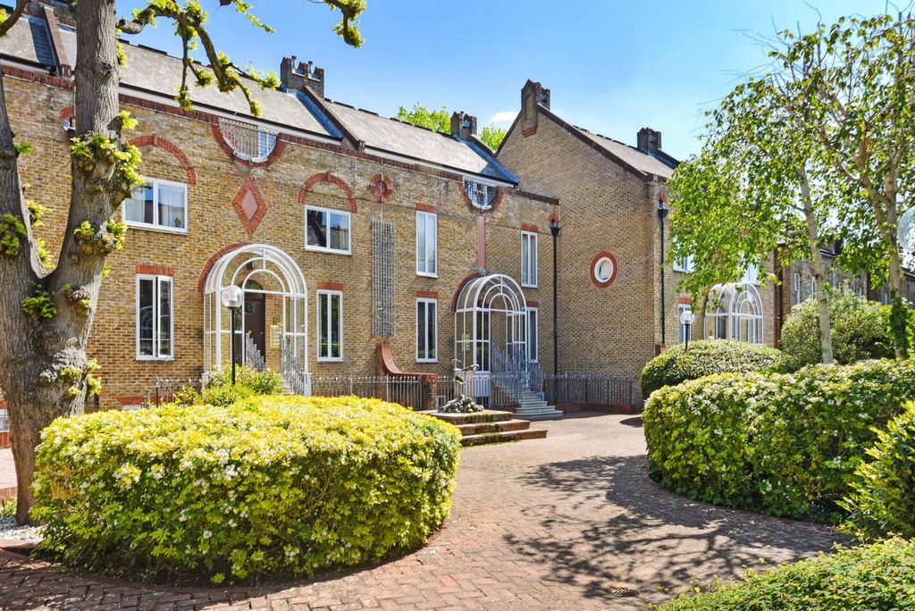 Property photo 1 of 10