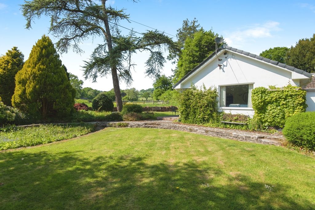 Property photo 1 of 16 Photo