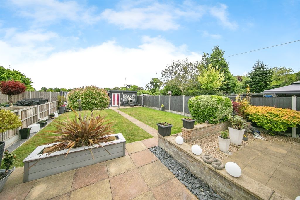 Property photo 3 of 16