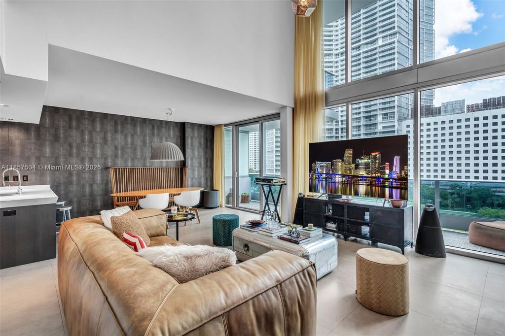 Property photo 2 of 45 <Alttext/>