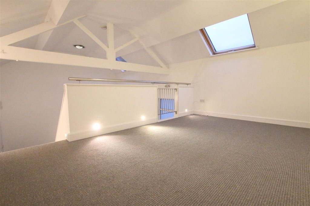 Property photo 3 of 16 Img_9166.Jpg