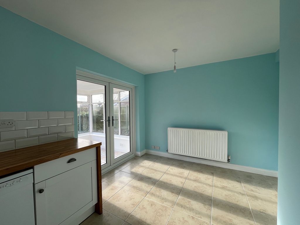 Property photo 3 of 23 Image