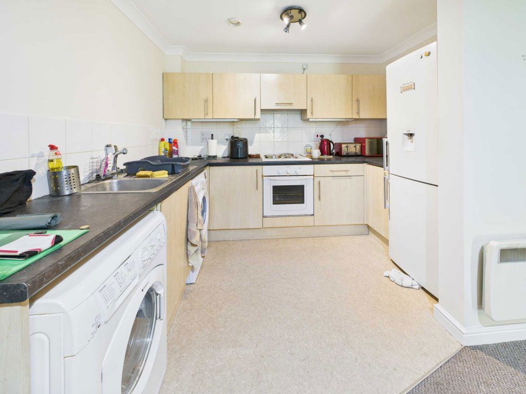 Property photo 2 of 9